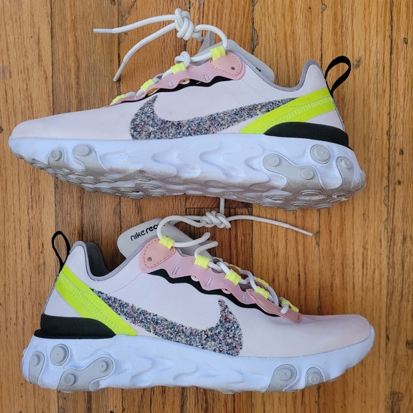 Nike Shoes - Nike React Element 55 Premium Size 7.5
